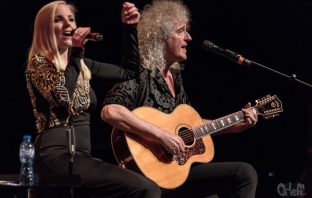 Brian May & Kerry Ellis със забележителен спектакъл в НДК (17 март 2016)