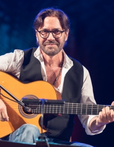 Al Di Meola в зала България (27.05.2016) - 5