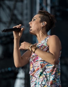 ZAZ @ Francofolies Благоевград (18.06.2016) - 33