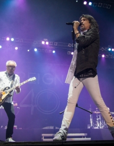 Foreigner (12.06.2016, Арена Армеец) - 6