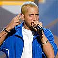 Съдят Eminem за бой в стриптийз клуб