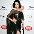 Dita von Teese се изяви и в 