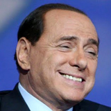 Силвио Берлускони се отдаде на музикална кариера