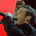 Robbie Williams на 775 км от София през 2006 г.