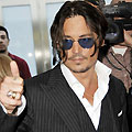Феновете не пощадиха Johnny Depp на премиерата на 