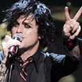 Green Day с официална премиера на новото си видео 