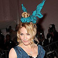 Мадона със секси заешки ушички в новата рекламна кампания на Louis Vuitton (Видео)