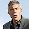 Папараци сгащиха интимни Клуни и Каналис, той ще ги съди
