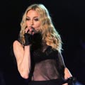 Мадона изпадна в несвяст на концерта в София? (Видео)