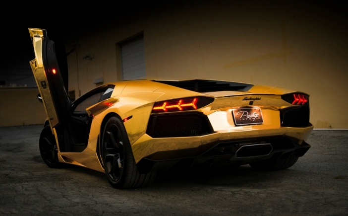 Скорост: най-скъпите златни автомобили на света