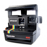 Ново начало: Polaroid се завръща на сцената