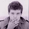 Ian Curtis от Joy Division се е самоубил заради нещастна любов?