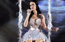 Katy Perry на Grammy 2011