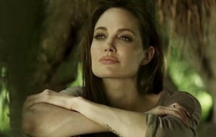 Анджелина Джоли в реклама на Louis Vuitton