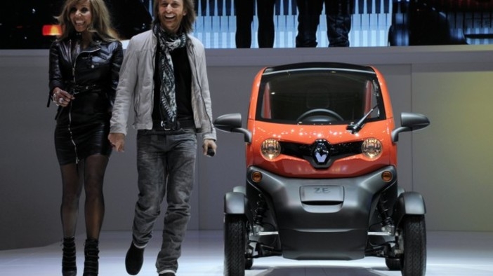 Рекламен ТВ спот на Renault Twizy с David Guetta