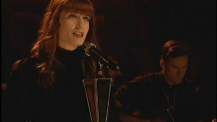 Jimmy Fallon & Florence Welch - Balls in your mouth