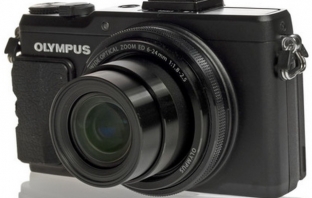 Olympus XZ-2