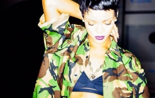 Rihanna Unapologetic Packaging Photo Shoot Behind-The-Scenes