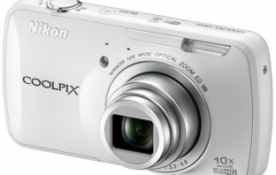 Nikon Coolpix S800c