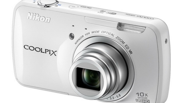 Nikon Coolpix S800c