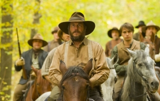 Hatfields & McCoys (Official Trailer) Hatfields & McCoys (Official Trailer)