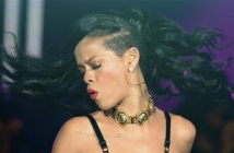 Rihanna - The World Is Listening (Grammy 2013 Promo)