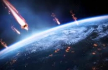 Метеорит се разбива в Русия (15 февруари 2013)