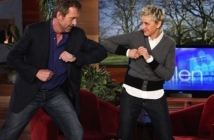 Hugh Laurie vs Ellen Degeneres в British vs American Slang Battle