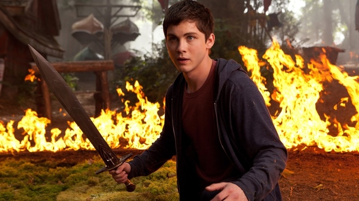 Percy Jackson: Sea of Monsters (Official Trailer)