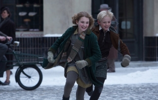 The Book Thief (Official Trailer)