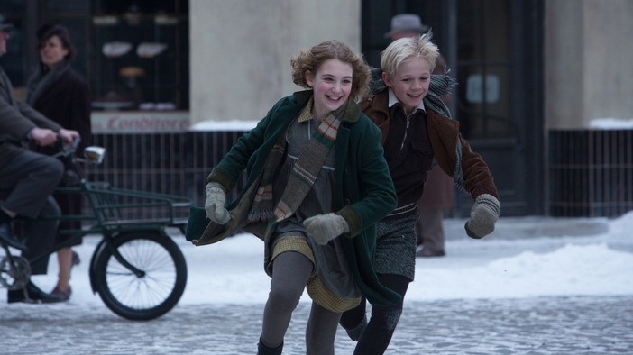 The Book Thief (Official Trailer)