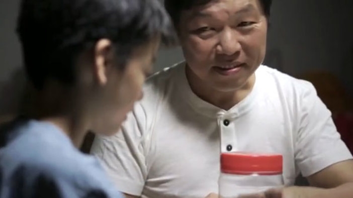 Сингапур разчувства света с трогателния късометражен филм Gift (Видео)