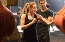 Divergent (Official Trailer)