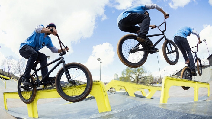 Байкърите от Raditudes превземат Red Bull BMX Performance Camp