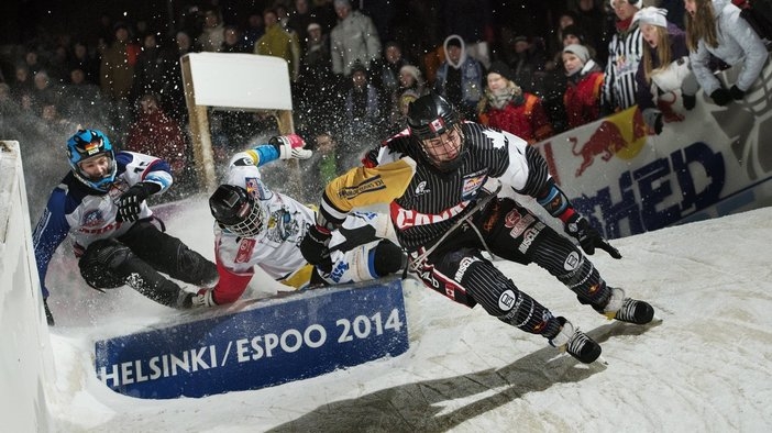 Red Bull Crashed Ice: Най-бързите мъже с кънки