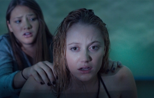 It Follows (Official Trailer)