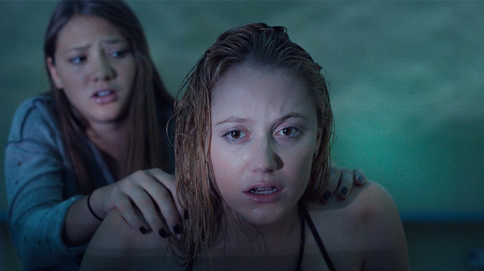 It Follows (Official Trailer)