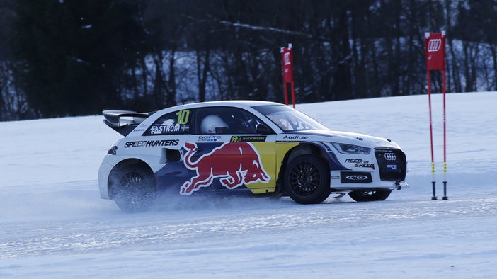 Луд автомобилен слалом на сняг с Audi S1 EKS RX