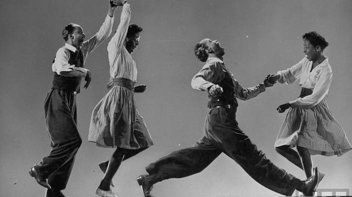 Lindy Hop танците от 40-те години на XX век, или как да изгориш 1200 калории за 120 секунди