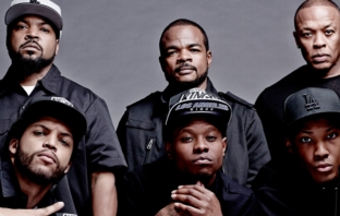Straight Outta Compton (Official Trailer) Straight Outta Compton (Official Trailer)
