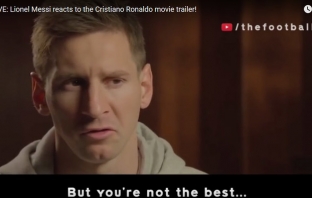 Реакцията на Меси, докато гледа трейлъра на Ronaldo - безценна Реакцията на Меси, докато гледа трейлъра на Ronaldo - безценна