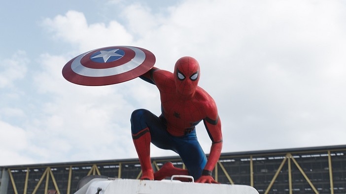 Captain America: Civil War (Official Trailer) - Първи кадри със Spider-Man!