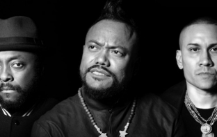 Black Eyed Peas събраха най-големите звезди за нова версия на Where Is The Love Black Eyed Peas събраха най-големите звезди за нова версия на Where Is The Love