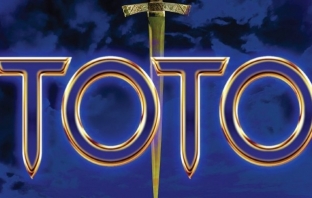 Toto - Hold the Line (35th Anniversary Tour)