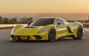 Hennessey Venom F5 има само една цел – да е най-бързата кола в света