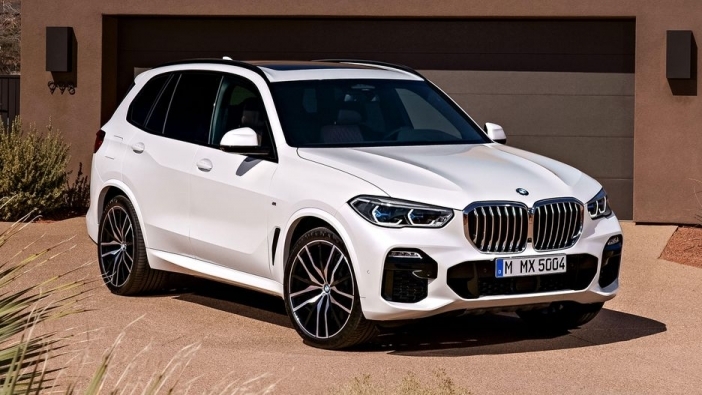 Новото BMW X5 идва с всичко по много