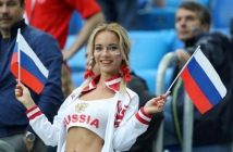 ФИФА отсече: без красавици по трибуните на Световното първенство