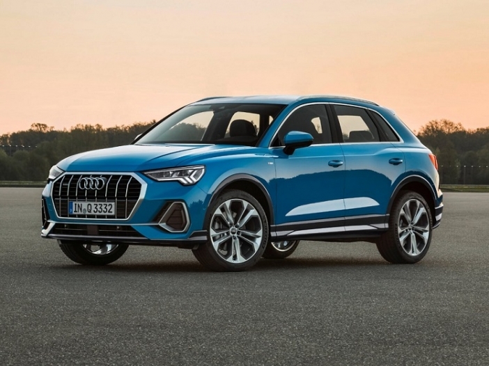 "Audi" показа новото поколение на компактния SUV Q3