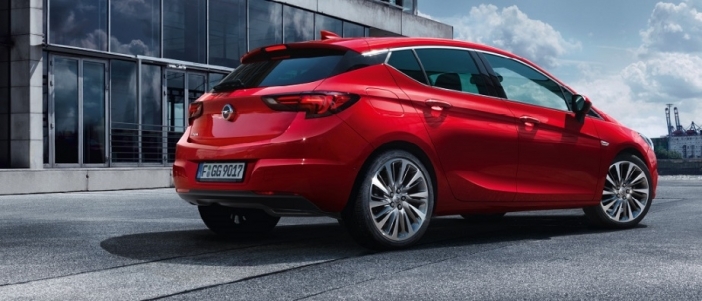 "Opel" може да изтегли 100 000 коли заради манипулиран софтуер