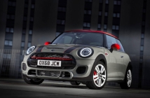 "Mini" представи фейслифт на спортната версия John Cooper Works